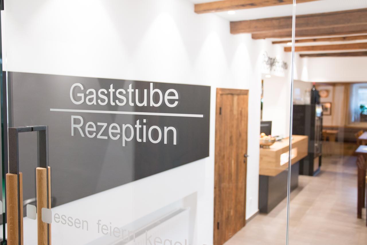 Landgasthaus Helpfauer Hof Bagian luar foto